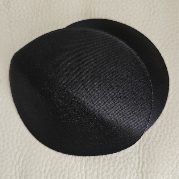 Bebe Sport Bra Black Removable pads Logo Straps No Shows Lines Bralette Size L - Picture 6 of 6